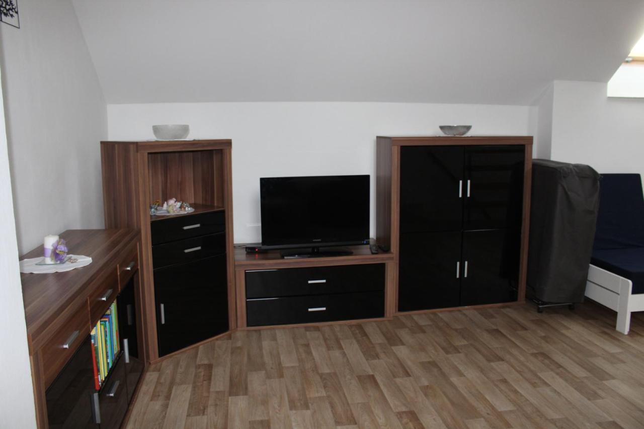 Apartman Rapotin, Jesenicka 296, 3Km Od Termalniho Parku Velke Losiny מראה חיצוני תמונה